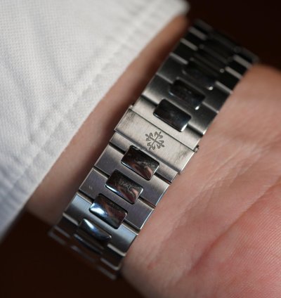 Patek Philippe Nautilus 5711 1a-010 Box Papers