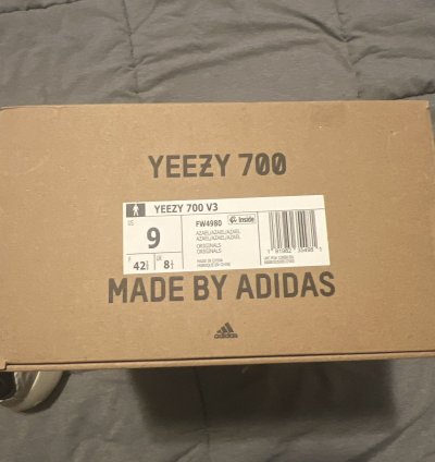 Yeezy 700 V3