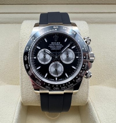 Rolex Daytona Cosmograph Daytona 126519ln Oysterflex 2025