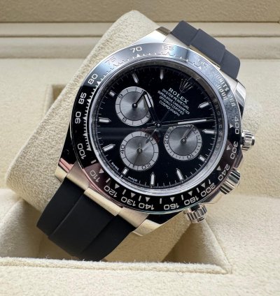 Rolex Daytona Cosmograph Daytona 126519ln Oysterflex 2025