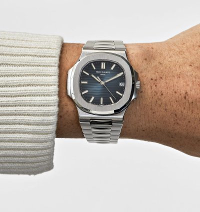 Patek Philippe Nautilus 5711 1a-010 Date Stainless Steel Blue Dial 2018