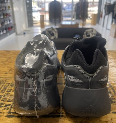 Yeezy 700 V3 Alvah 14 5