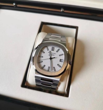 Patek Philippe Nautilus 5711 1a-011