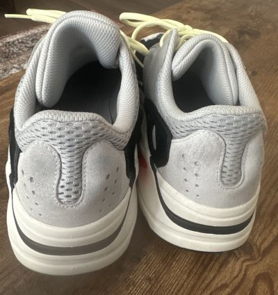Yeezy 700 Waverunner