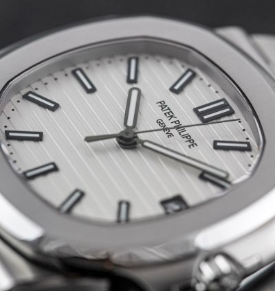 Patek Philippe Nautilus 5711 1a-011 Rare Caliber 26-330 Full Set 2019 Steel