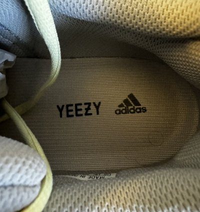 Yeezy Adidas Boost 700 Wave Runner 2017