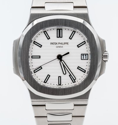 Patek Philippe Nautilus 5711 1a-011 White Piano Dial Steel Bracelet Full Set