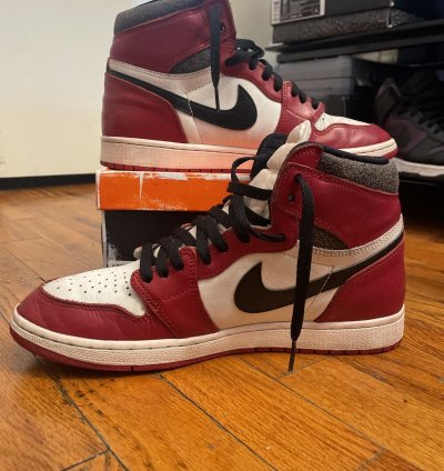 Air Jordan 1 Retro Lost And Found