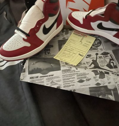 Air Jordan 1 Retro Lost And Found