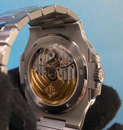 Patek Philippe Nautilus 5711 1a-011 White Stainless Steel Nautilus