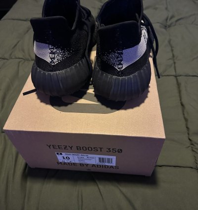 Yeezy Boost 350 Oreo