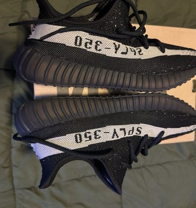 Yeezy Boost 350 Oreo