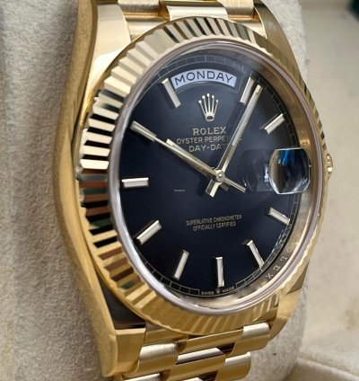 Rolex Day-date 40 40mm Black Index Dial Yellow Gold Bracelet 228238 Unworn 2023