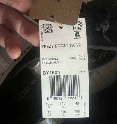 Yeezy Boost 350 Oreos