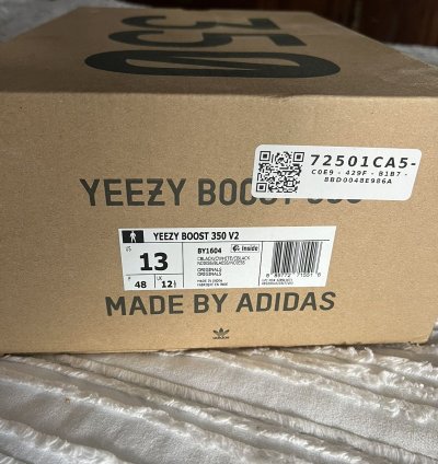 Yeezy Boost 350 Oreos
