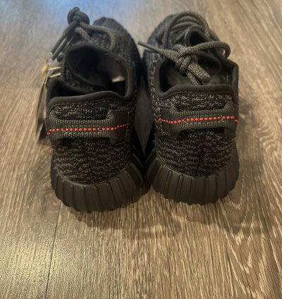Yeezy Boost 350 Pirate Black