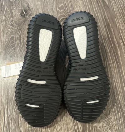 Yeezy Boost 350 Pirate Black