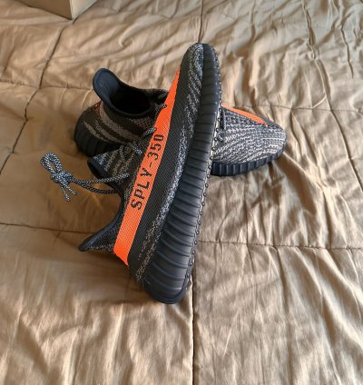 Yeezy Boost 350 V2