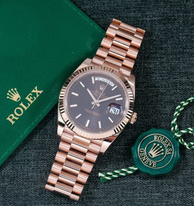 Rolex Day-date 40 40mm Brown Diagonal Motif Dial