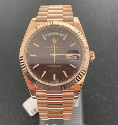 Rolex Day-date 40 40mm Brown Diagonal Motif Dial