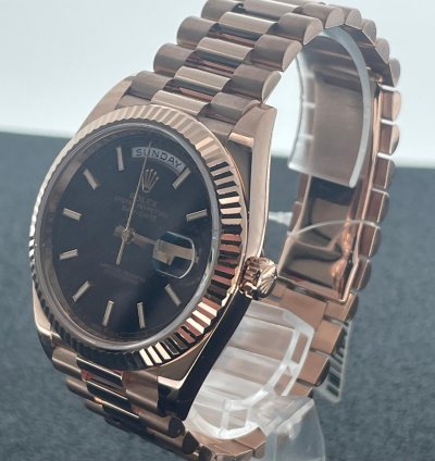 Rolex Day-date 40 40mm Brown Diagonal Motif Dial