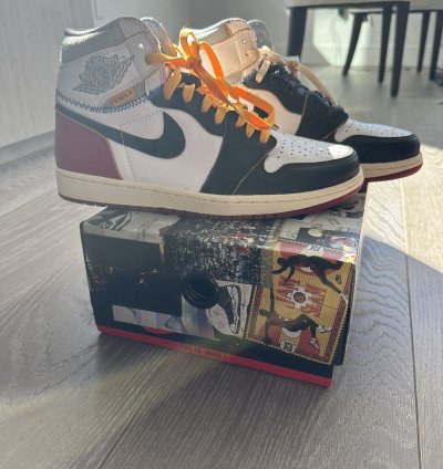 Air Jordan 1 Retro Union Black Toe