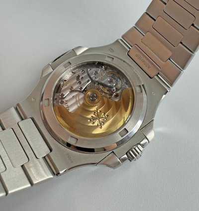 Patek Philippe Nautilus 5711 1p-010 Nautilus Platinum