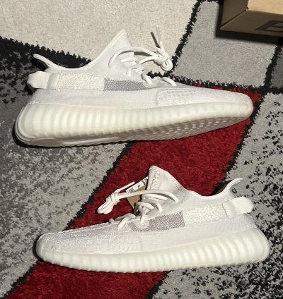 Yeezy Boost 350 V2 Bone