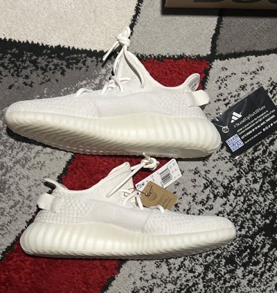 Yeezy Boost 350 V2 Bone