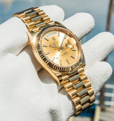 Rolex Day-date 40 40mm Champagne Stick