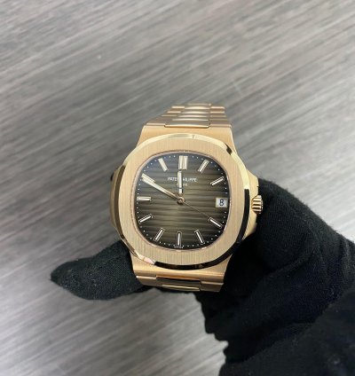 Patek Philippe Nautilus 5711 1r Nautilus