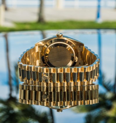 Rolex Day-date 40 40mm Champagne Stick
