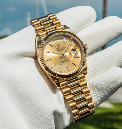 Rolex Day-date 40 40mm Champagne Stick