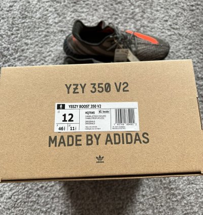 Yeezy Boost 350 V2 Carbon Beluga Men Us 12