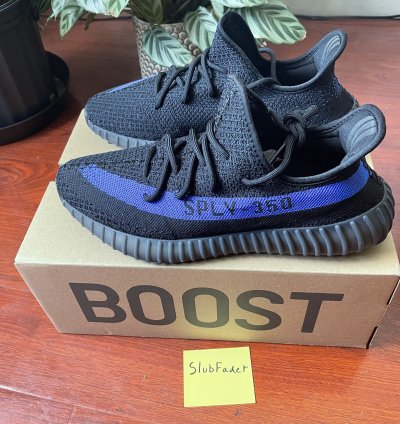 Yeezy Boost 350 V2 Dazzling Blue