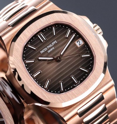 Patek Philippe Nautilus 5711 1r Rose Gold 40mm Brown Dial Bracelet Complete Set