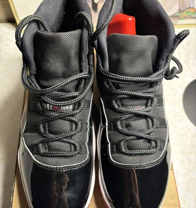 Air Jordan 11 Bred 2019