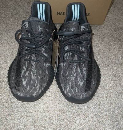 Yeezy Boost 350 V2 Mx Dark Salt