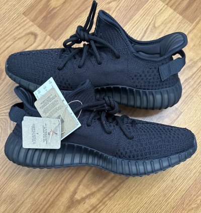 Yeezy Boost 350 V2 Onxy