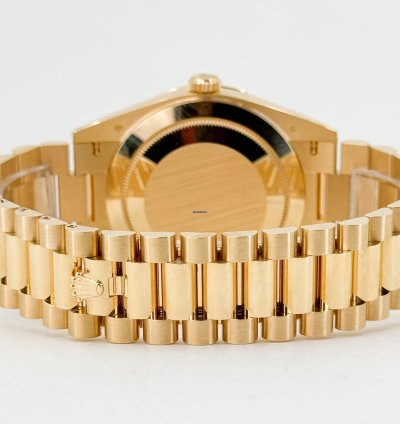 Rolex Day-date 40 40mm Diamond Bezel Champagne Baguette Diamond Dial