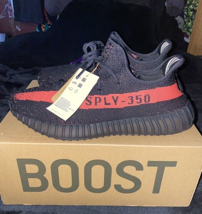 Yeezy Boost 350 V2 Red Stripe