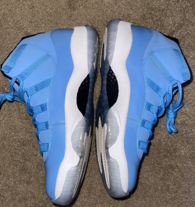 Air Jordan 11 Pantone 2014