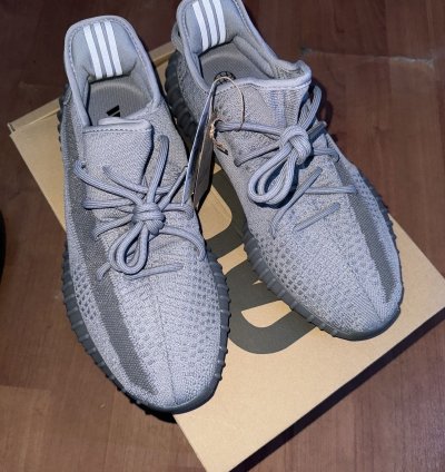Yeezy Boost 350 V2 Steel Grey