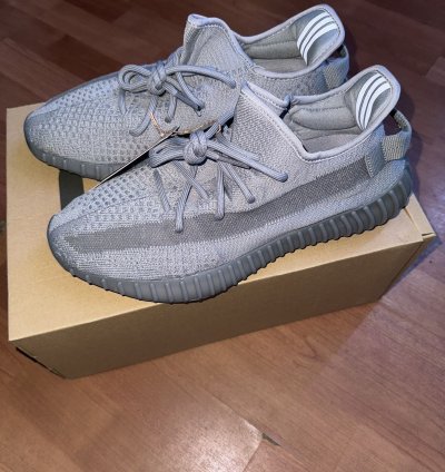 Yeezy Boost 350 V2 Steel Grey