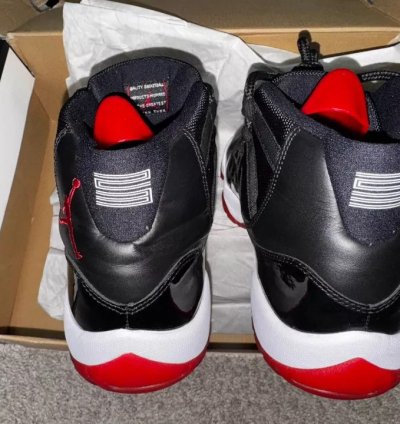 Air Jordan 11 Retro Bred 2012 378037-010 Size 9 5
