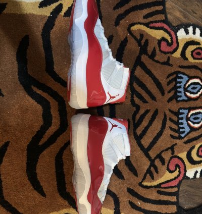 Air Jordan 11 Retro Cherry