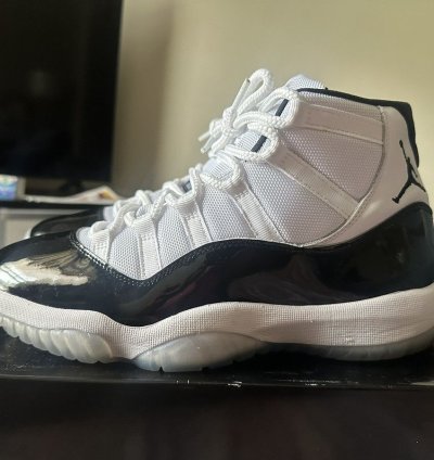 Air Jordan 11 Retro Concord 2018