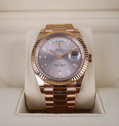 Rolex Day-date 40 40mm Everose Gold Fluted Bezel Sundust Baguette Diamond Dial Presidential 228235