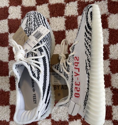 Yeezy Boost 350 V2 Zebra 2017
