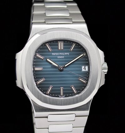 Patek Philippe Nautilus 5711 Full Set 2011